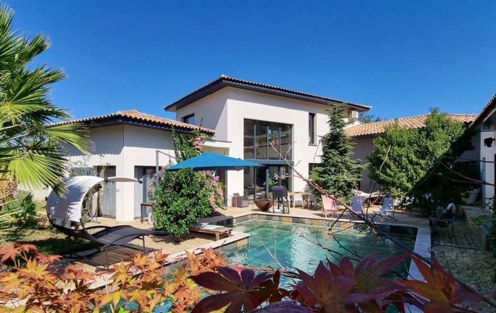 Villa BEZIERS 400 m2 1 145 000 € Villa BEZIERS 400 m2 1 145 000 €